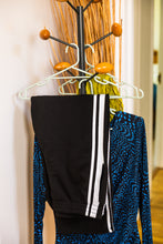 Load image into Gallery viewer, 20 Multi-Use Clothes Hangers