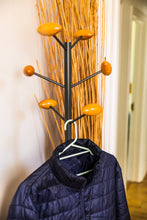 Load image into Gallery viewer, 20 Multi-Use Clothes Hangers
